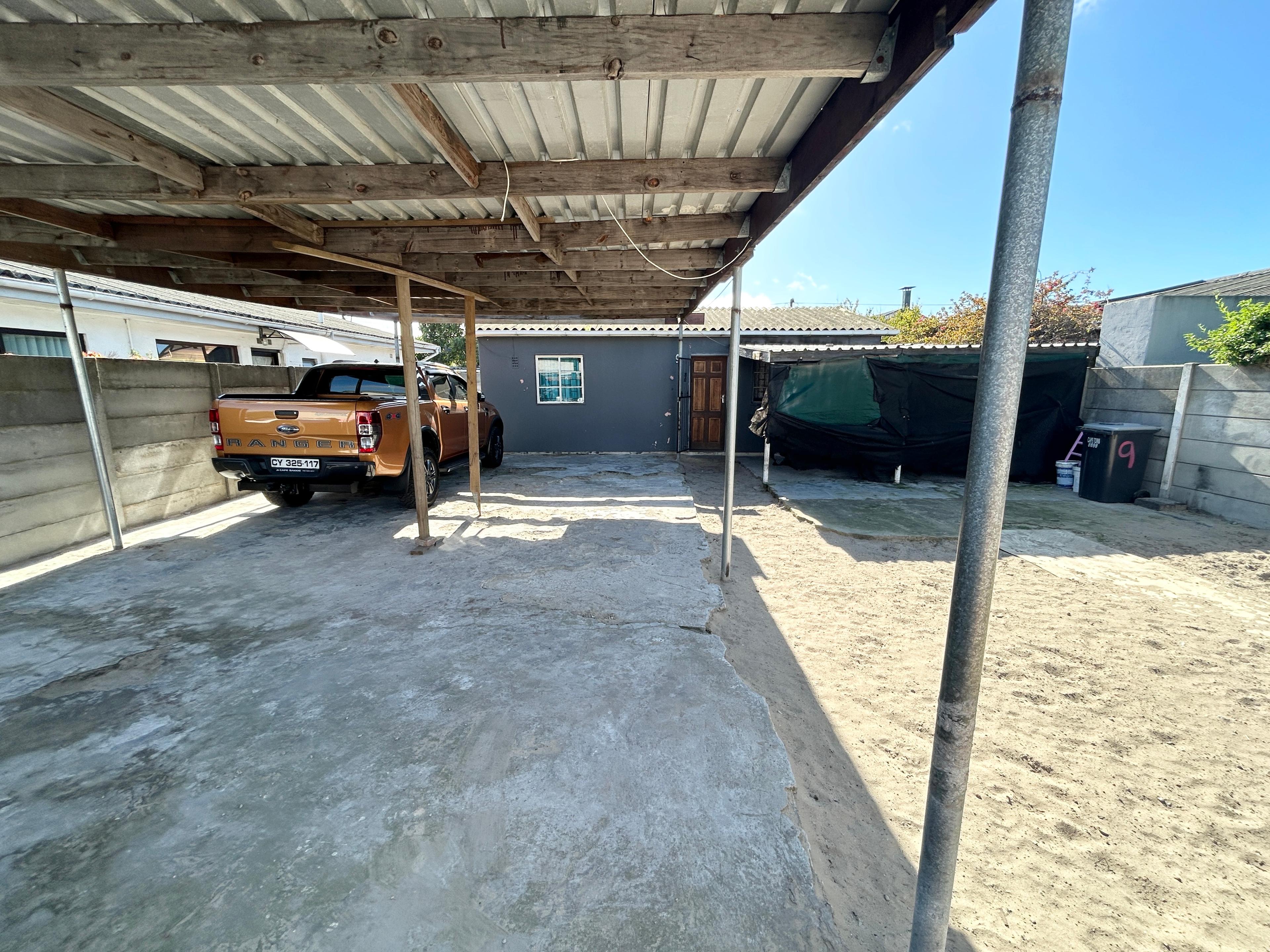 Image 1 of 6