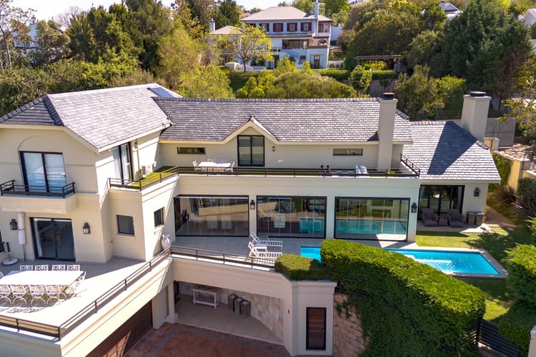 Main property image