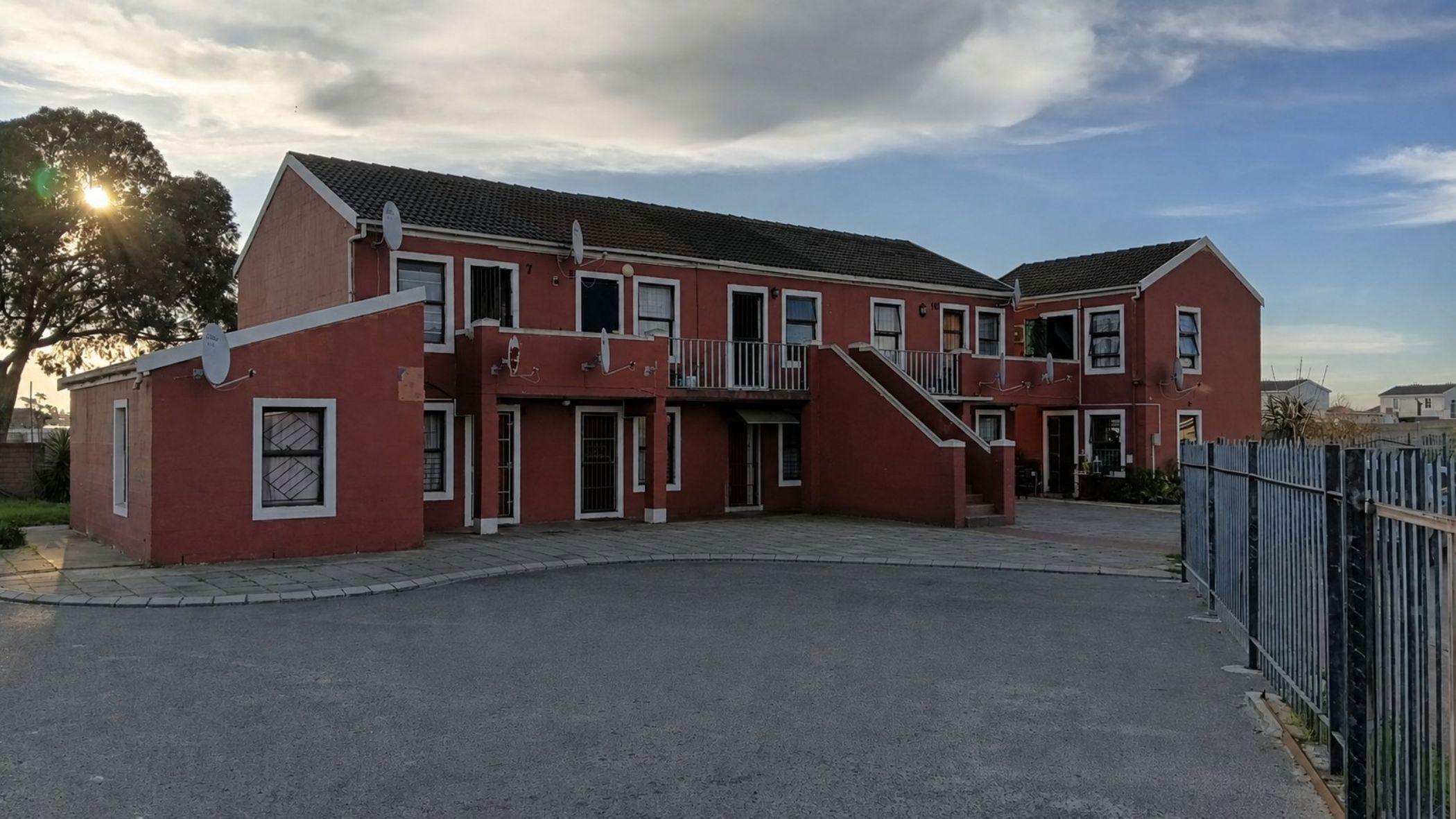 Image 1 of 6