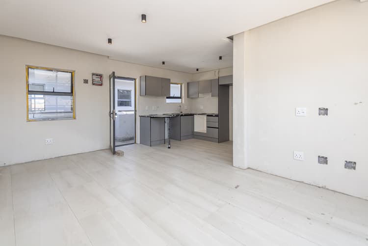 Main property image