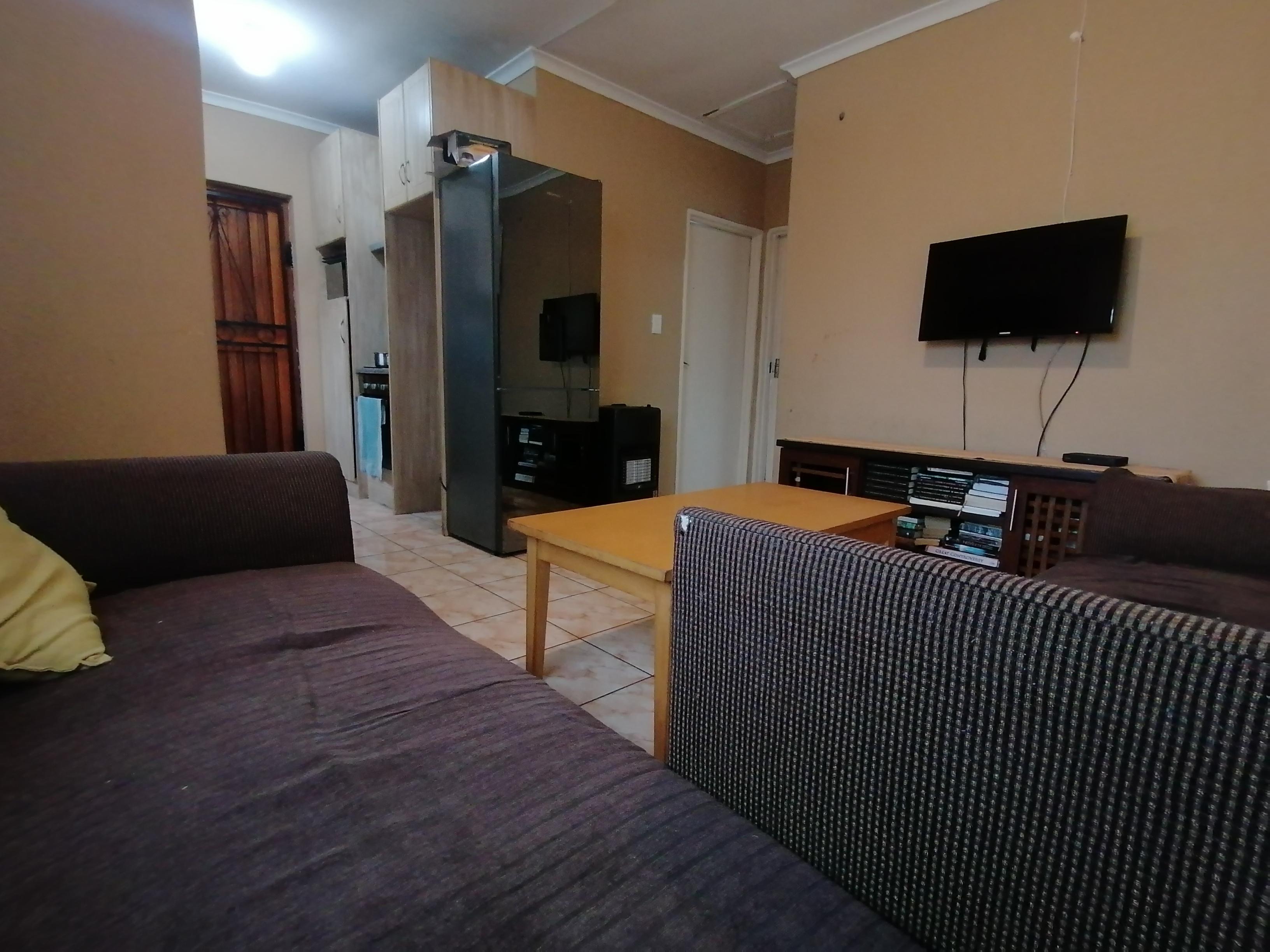 Image 5 of 6