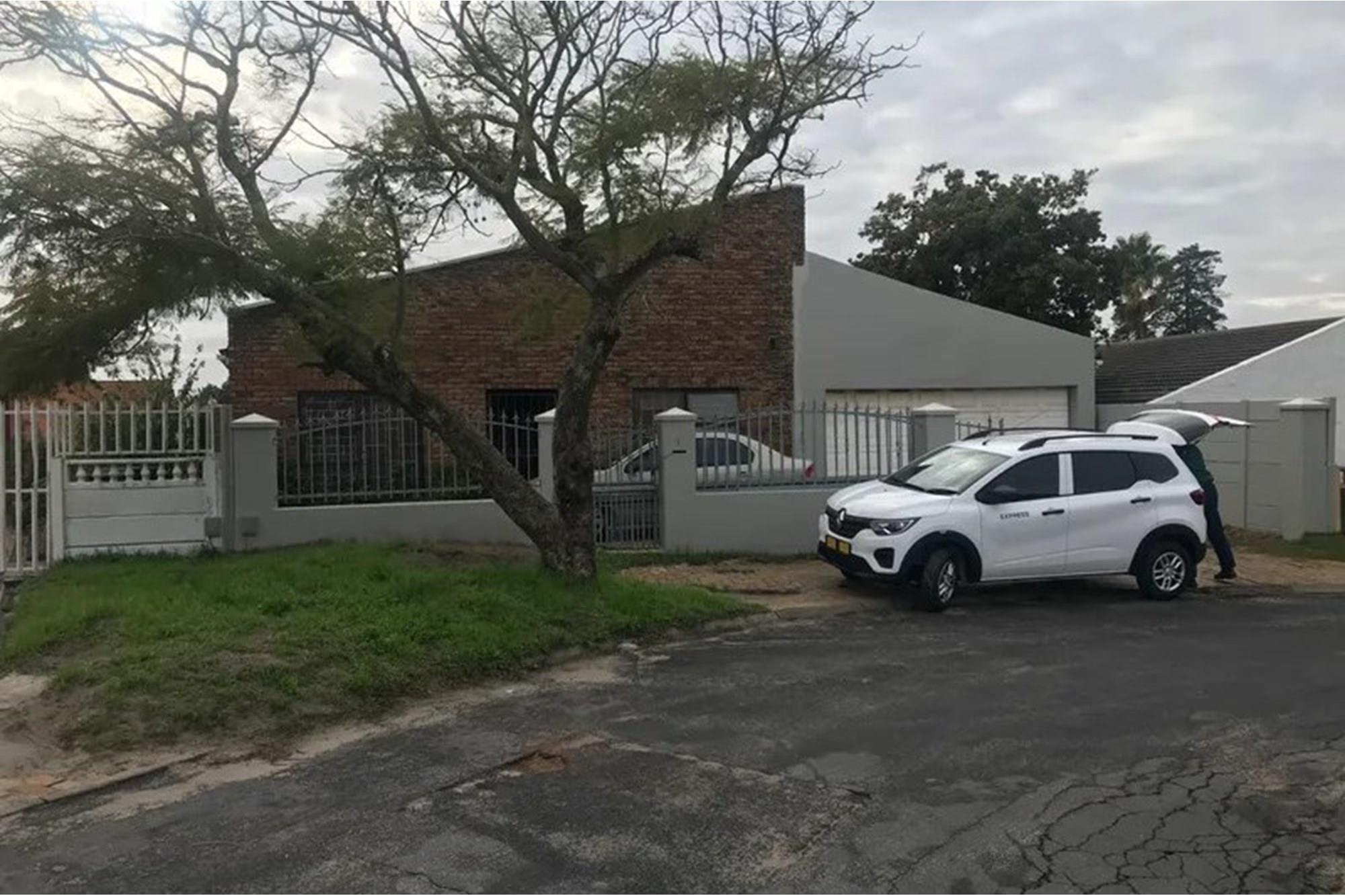 Image 1 of 6