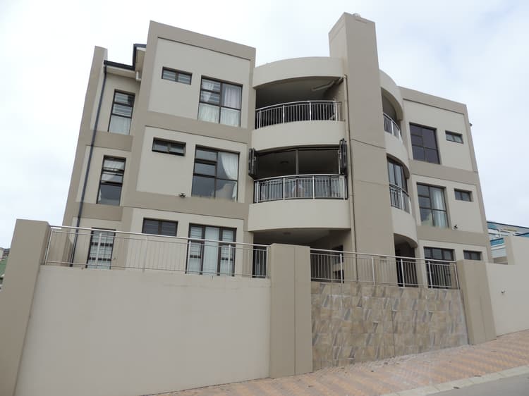 Main property image