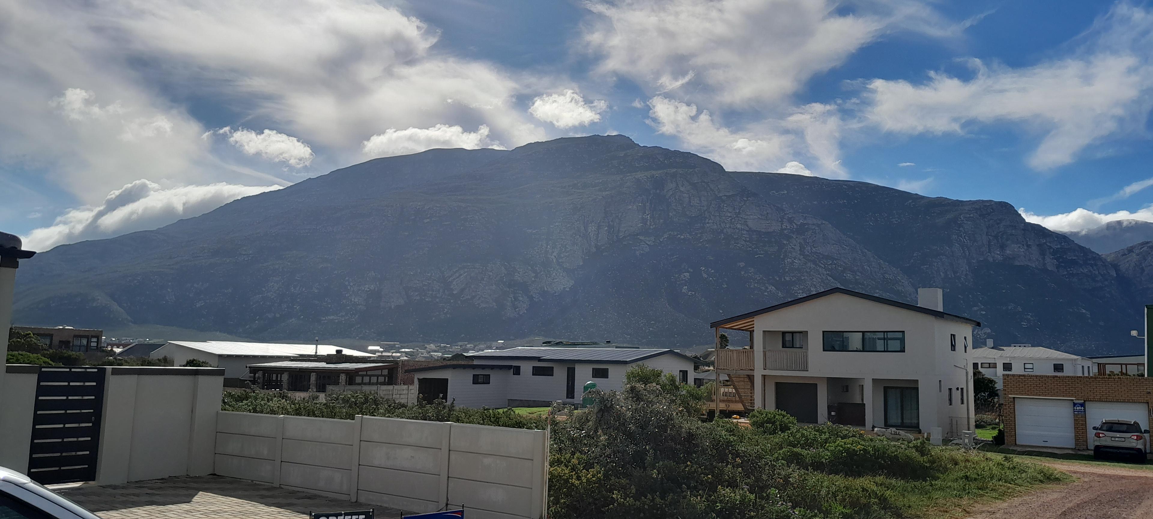 Image 5 of 6