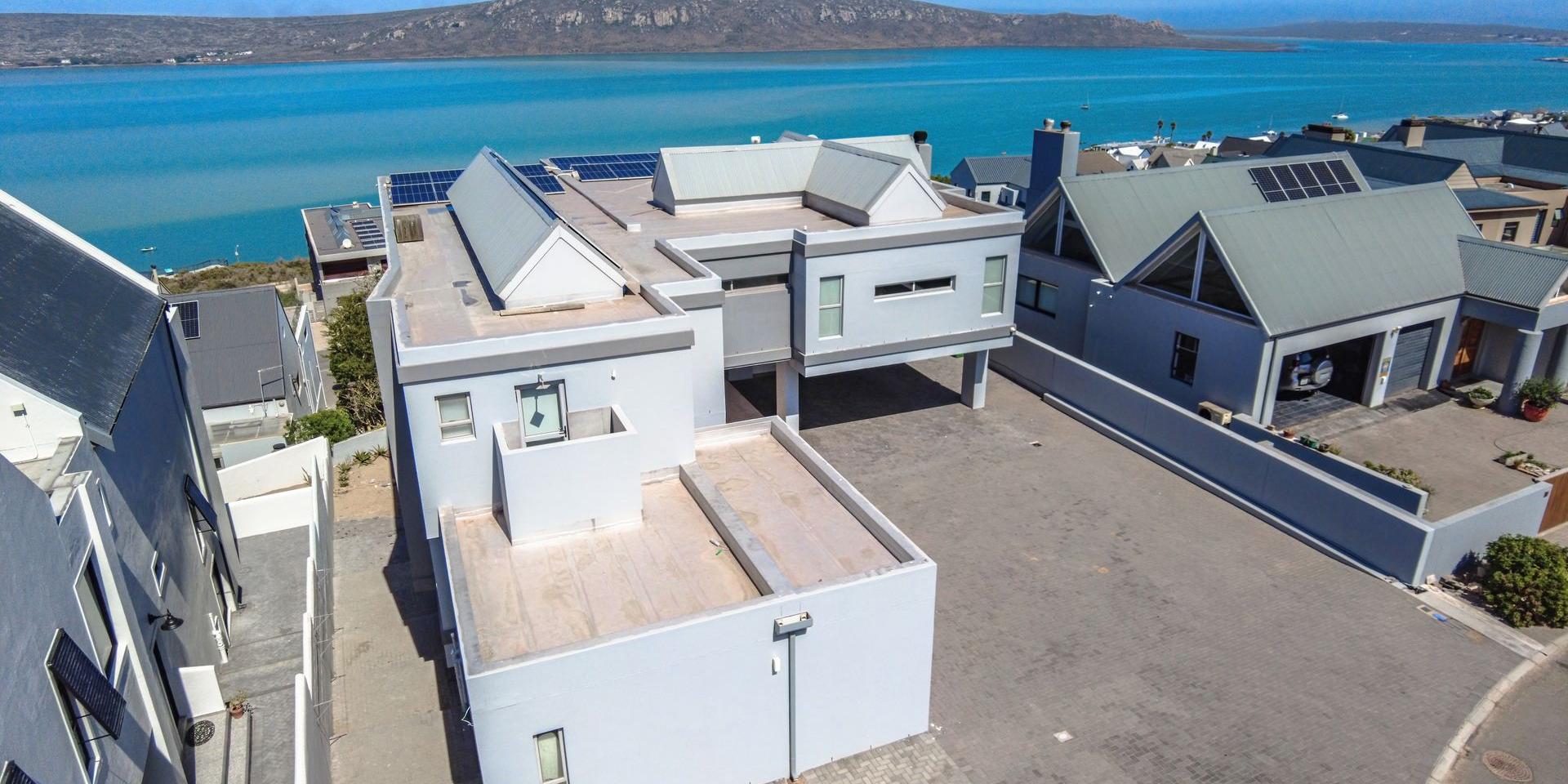 Image 4 of 6