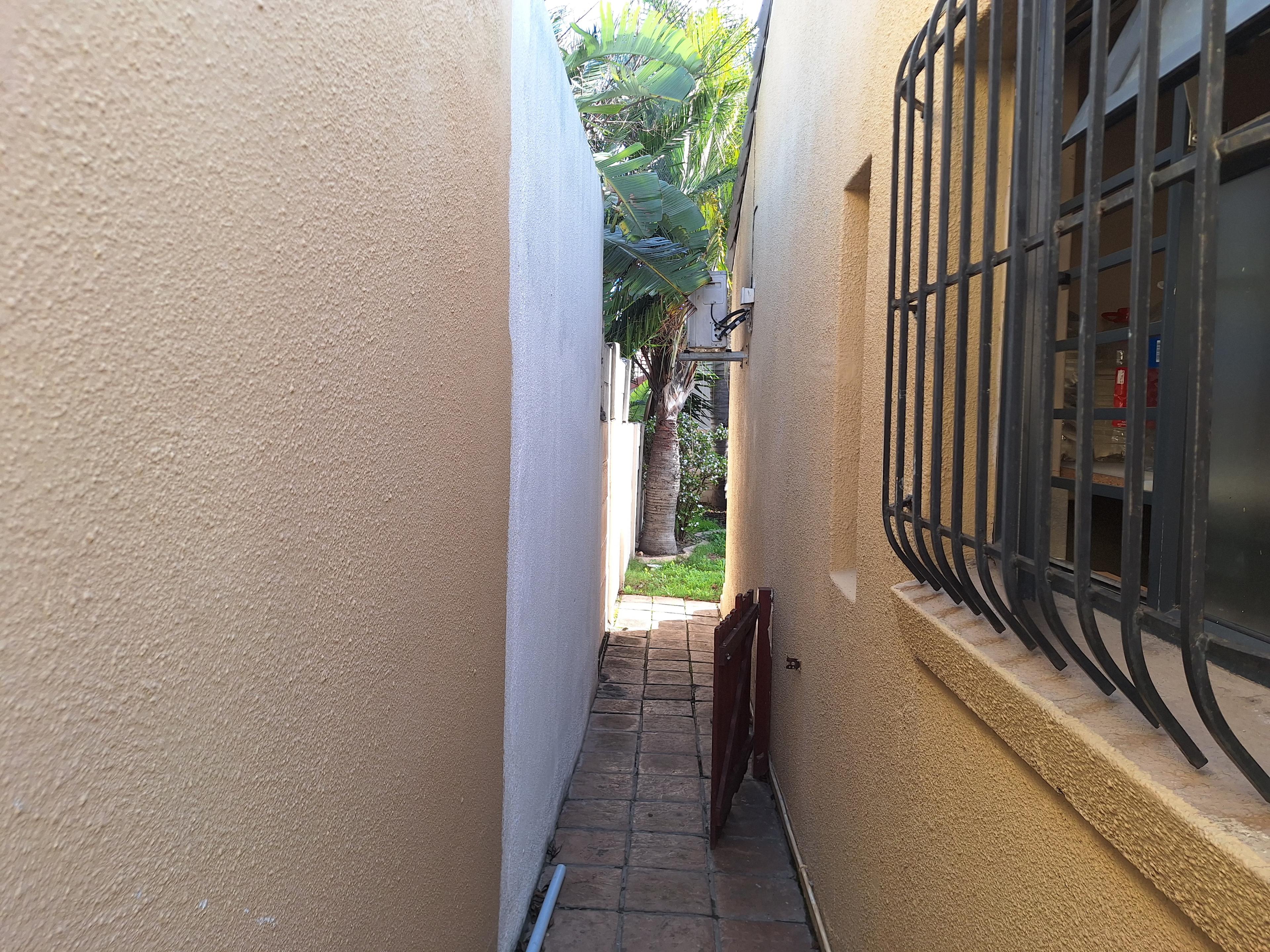 Image 28