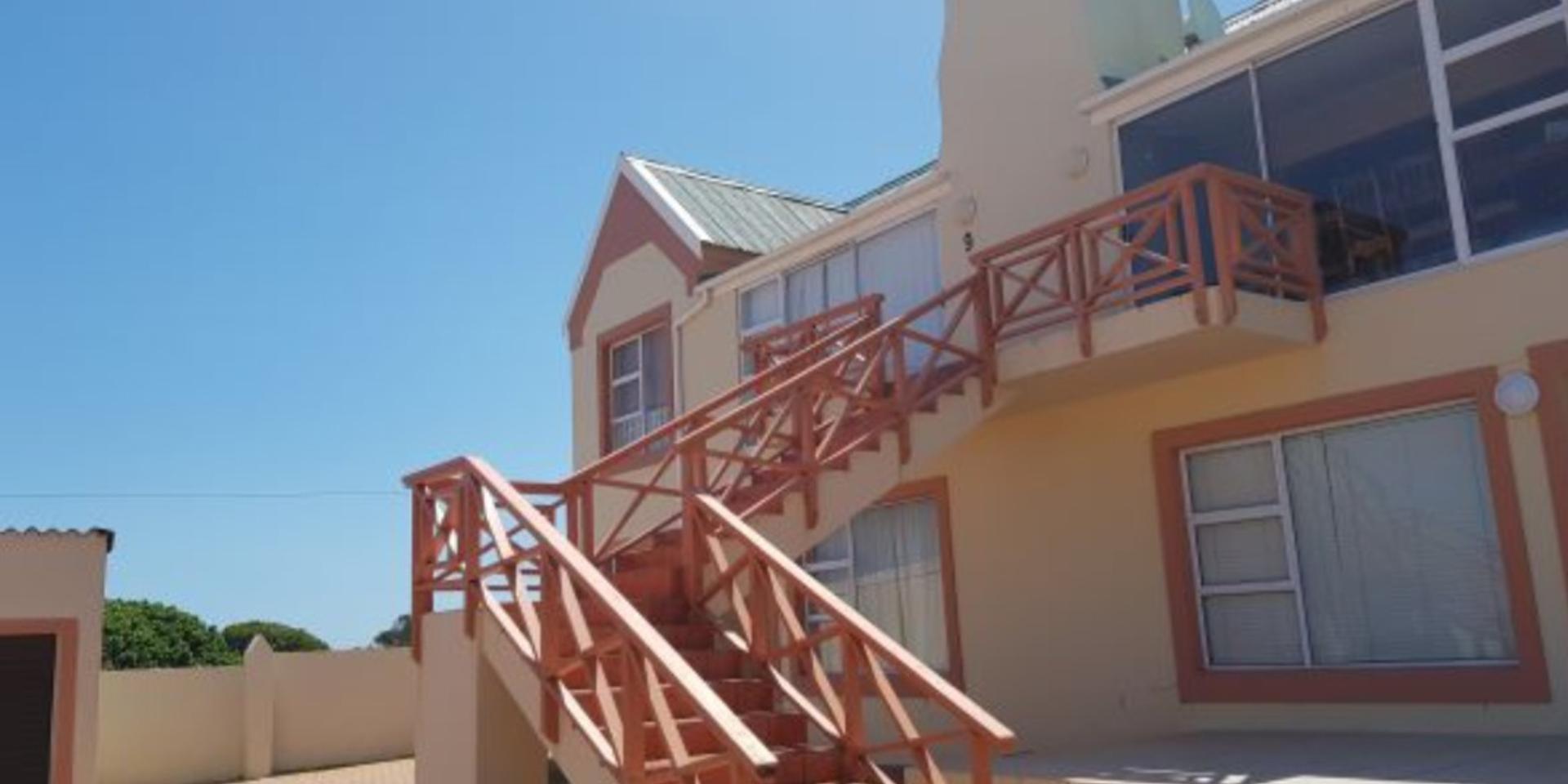 Image 3 of 6