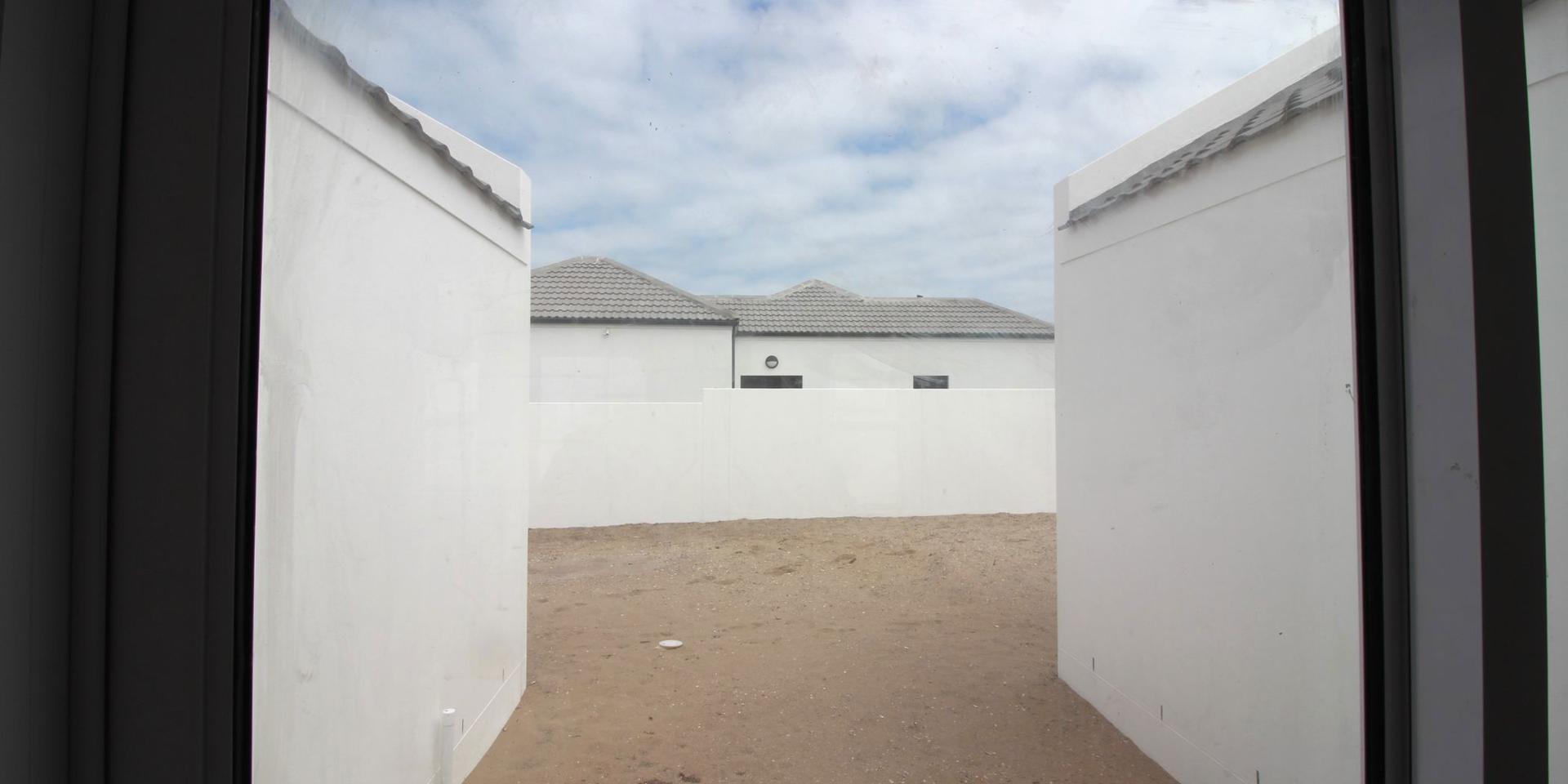 Image 5 of 6