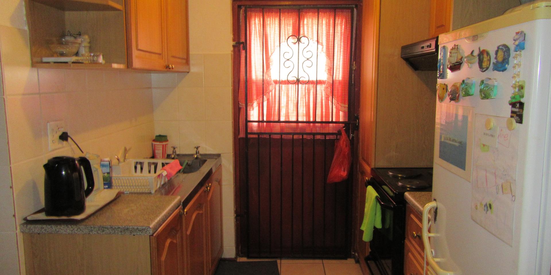 Image 5 of 6