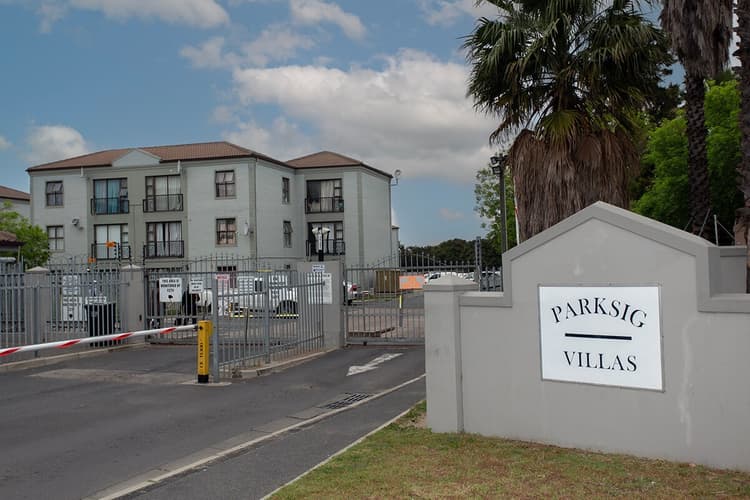 Main property image