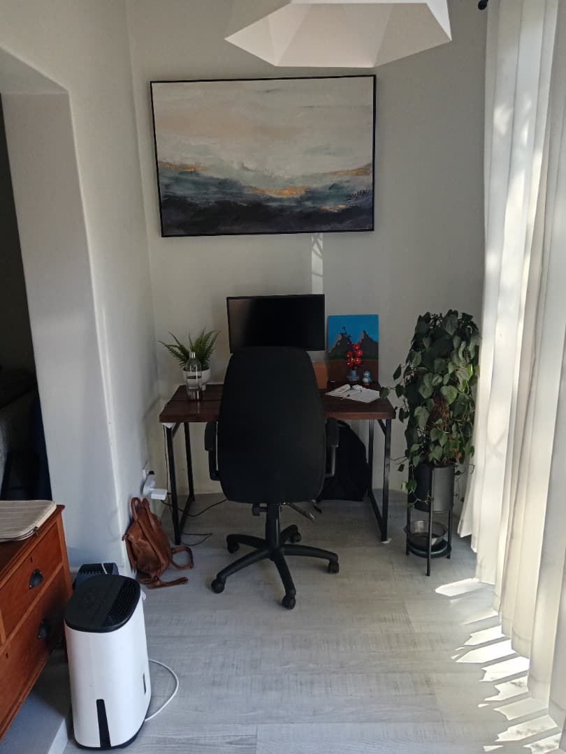 Image 5 of 6