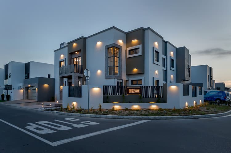 Main property image