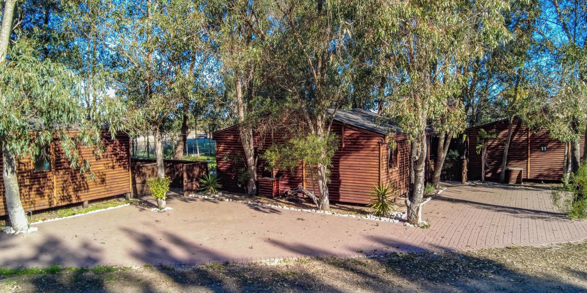 Image 4 of 6