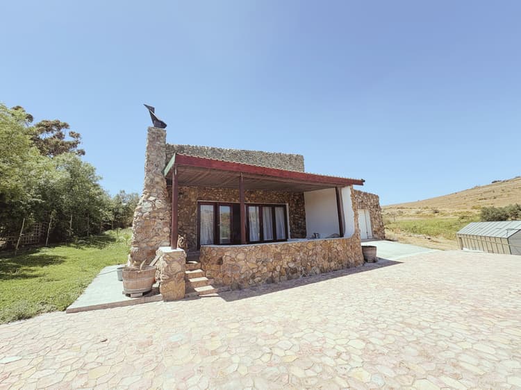 Main property image