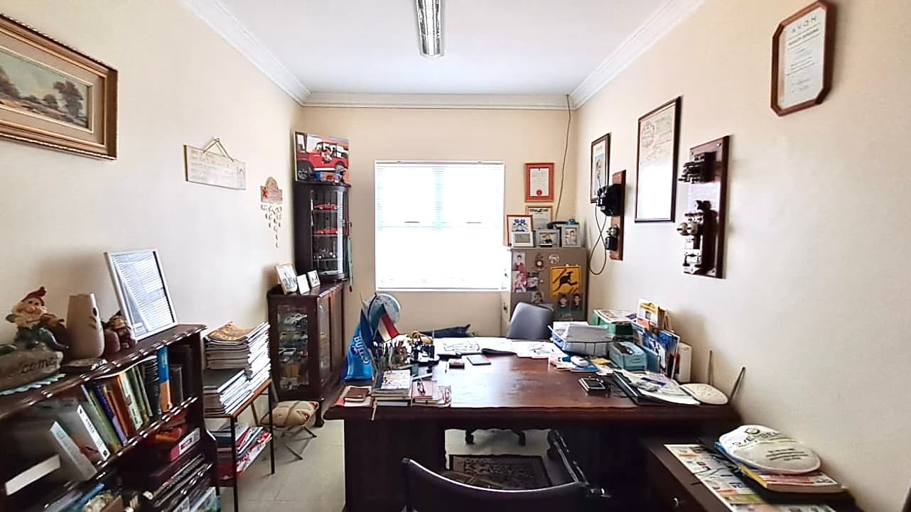 Image 12
