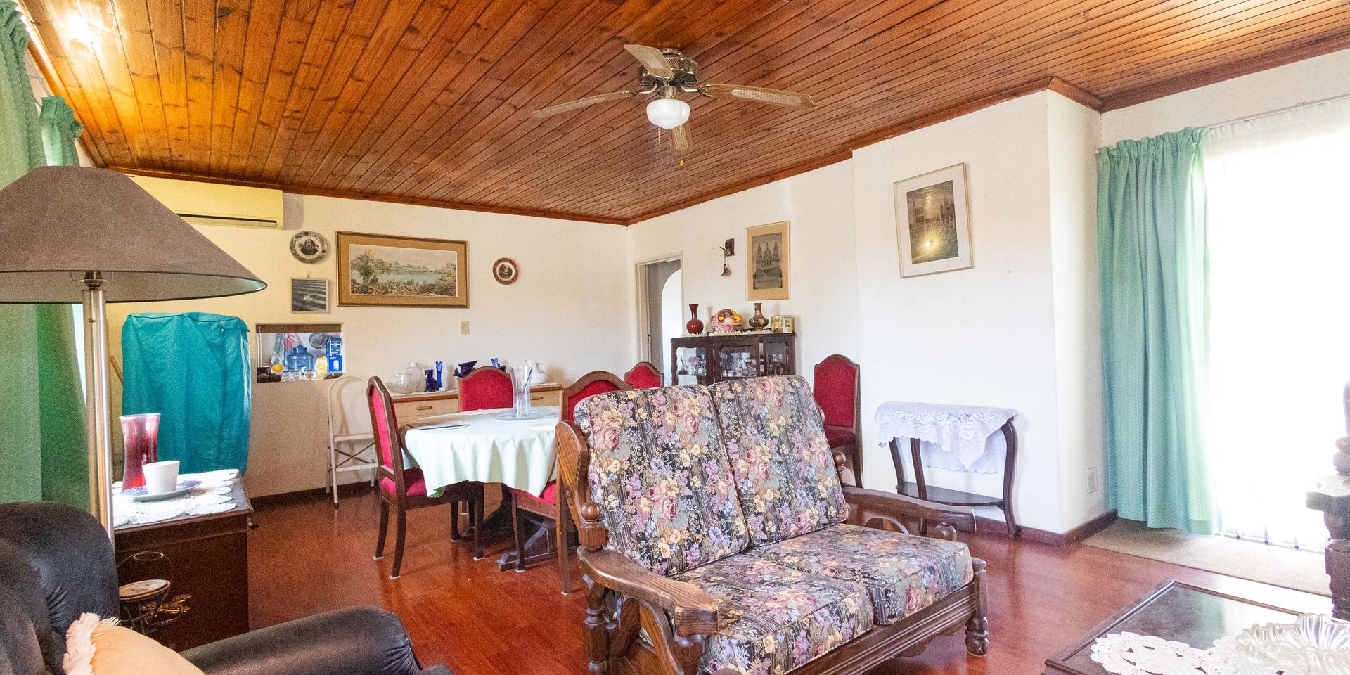 Image 5 of 6