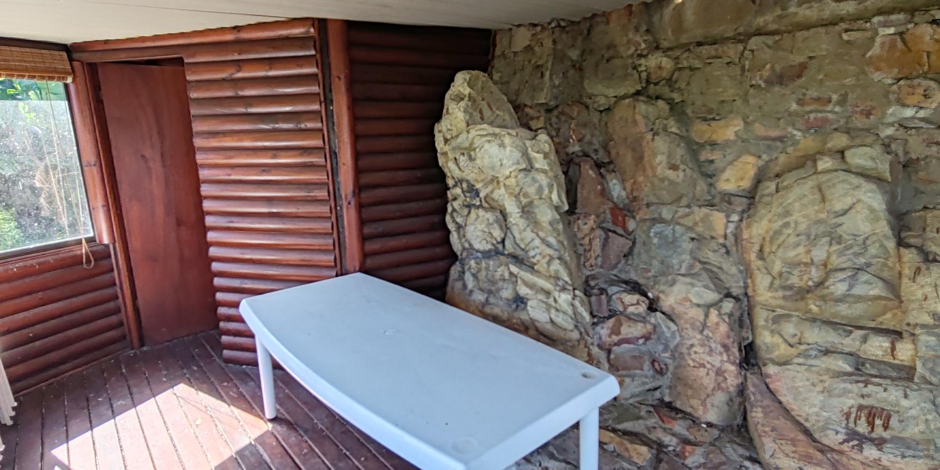 Image 2 of 6