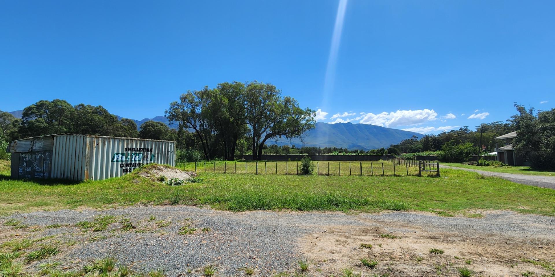 Image 4 of 6