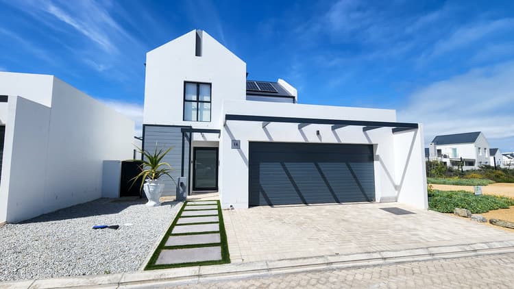 Main property image