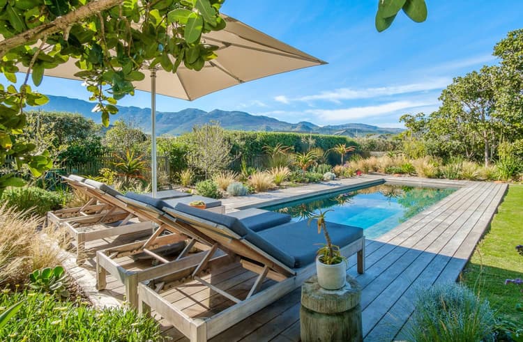 Main property image
