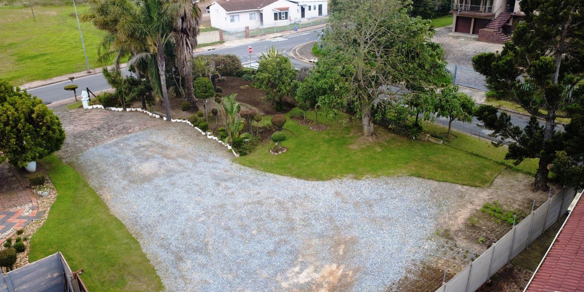 Image 4 of 6