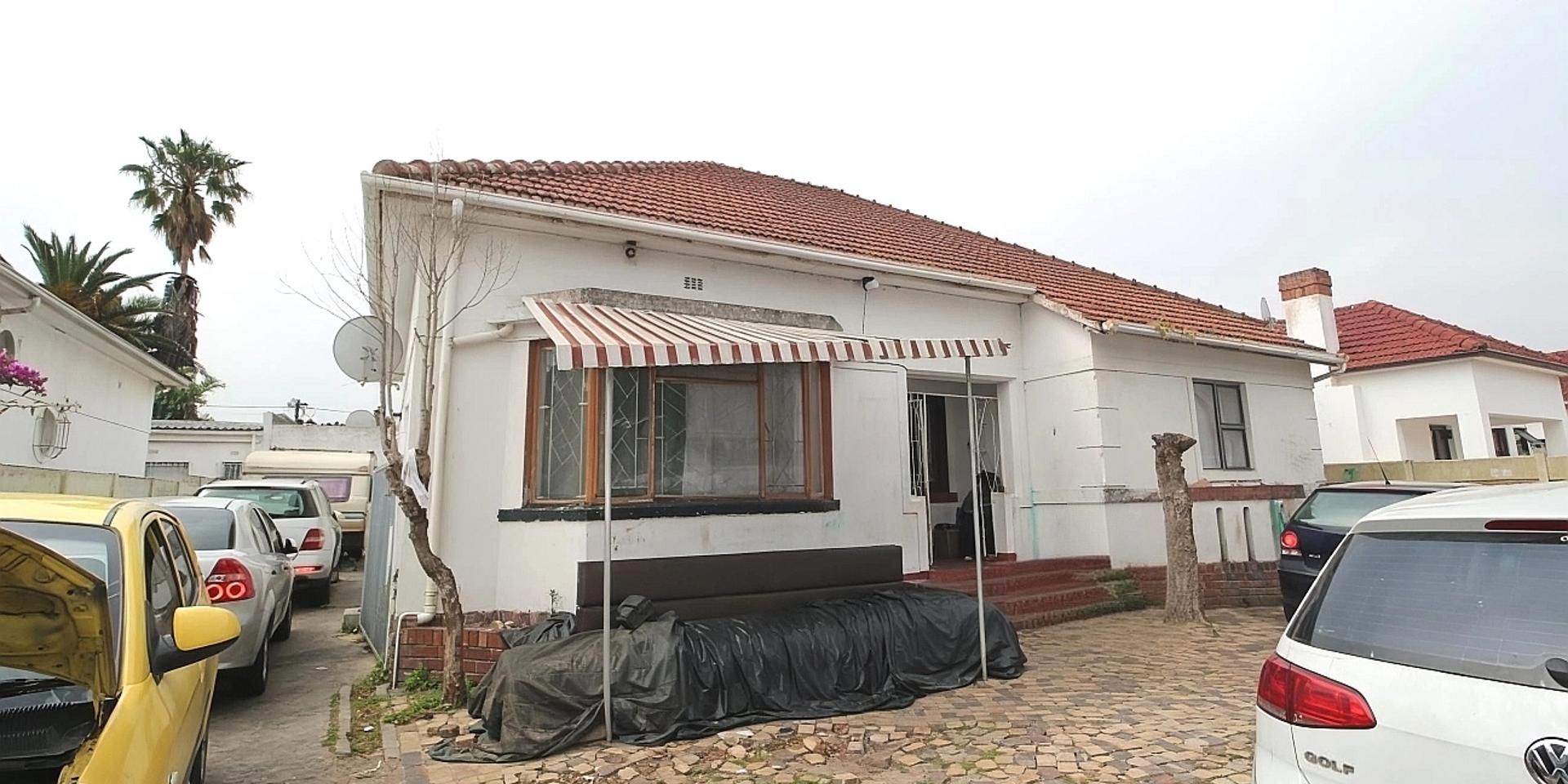 Image 1 of 6