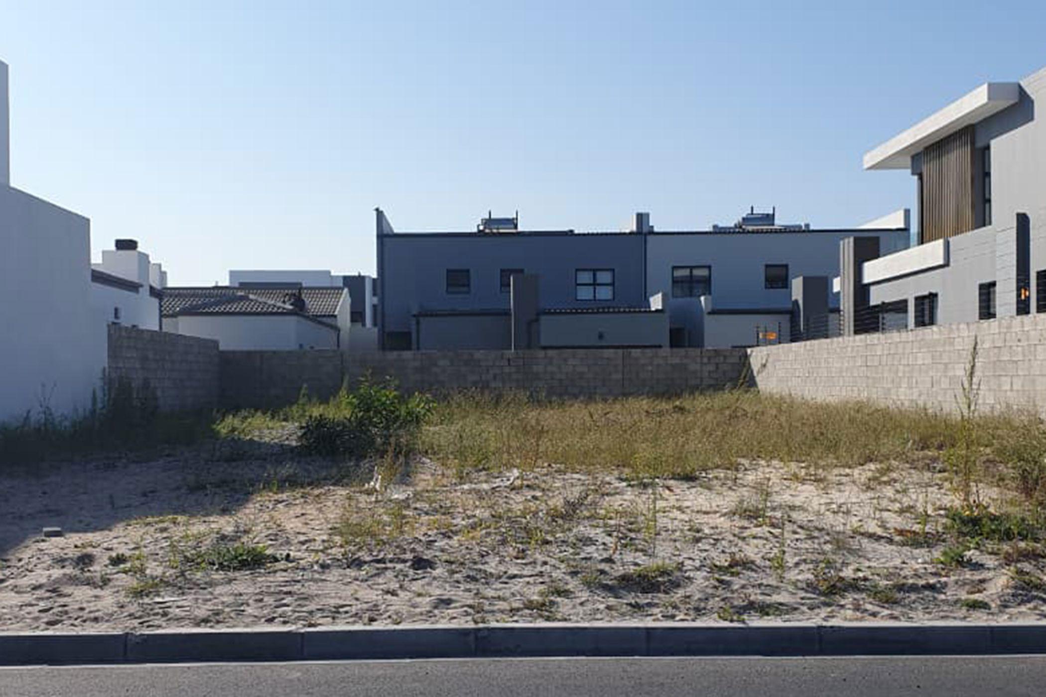Image 4 of 6