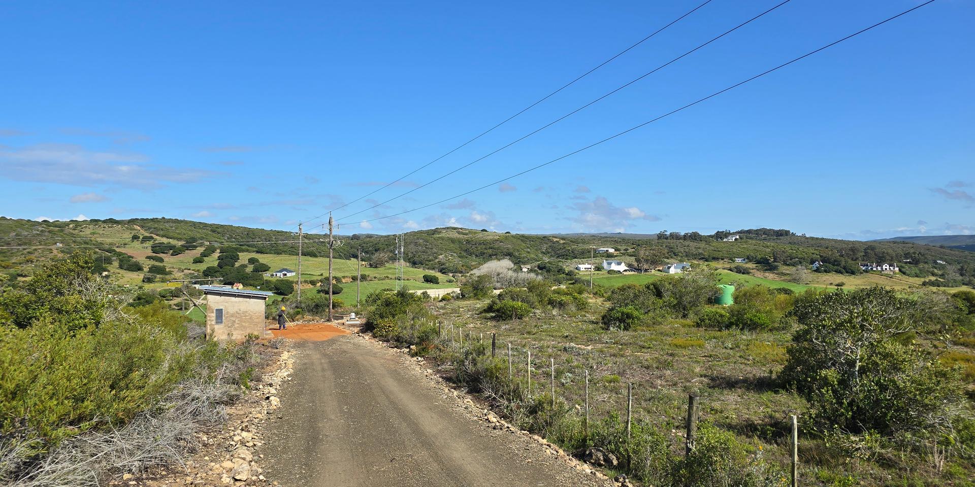 Image 4 of 6