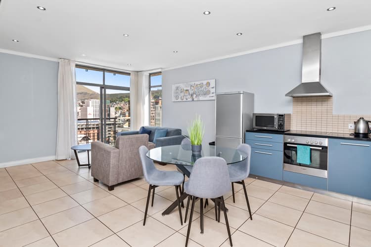 Main property image