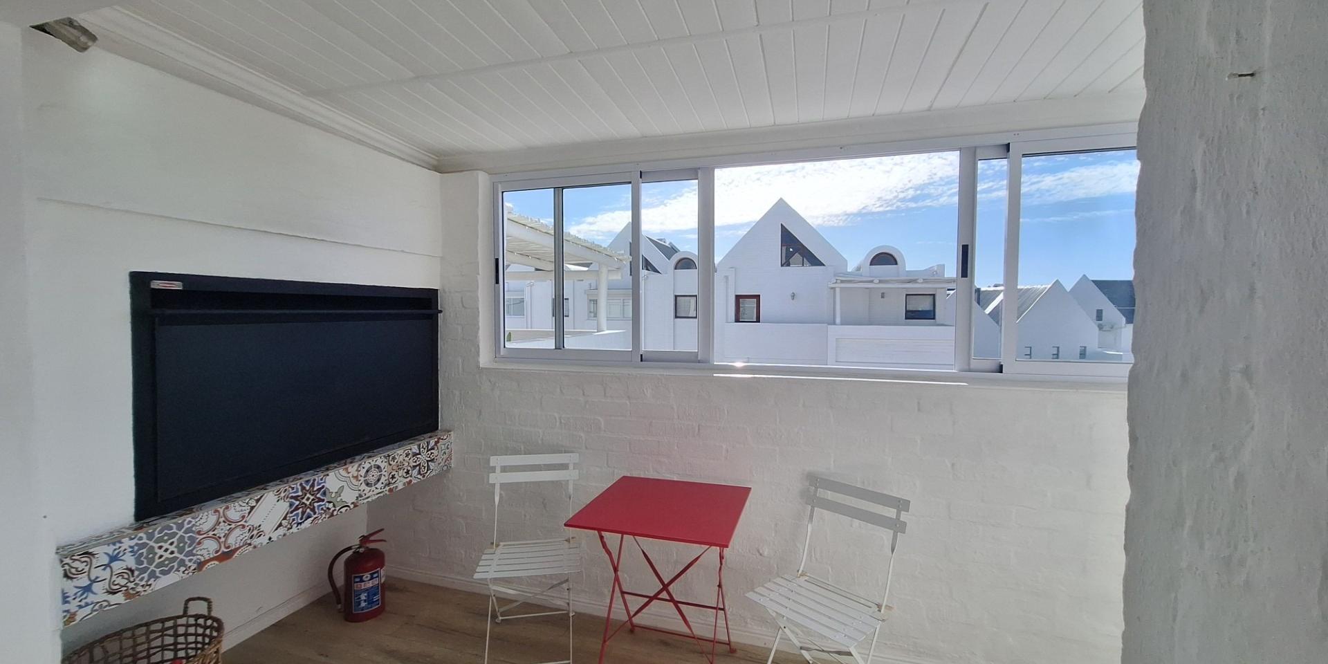 Image 5 of 6