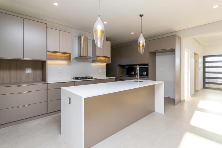 Main property image