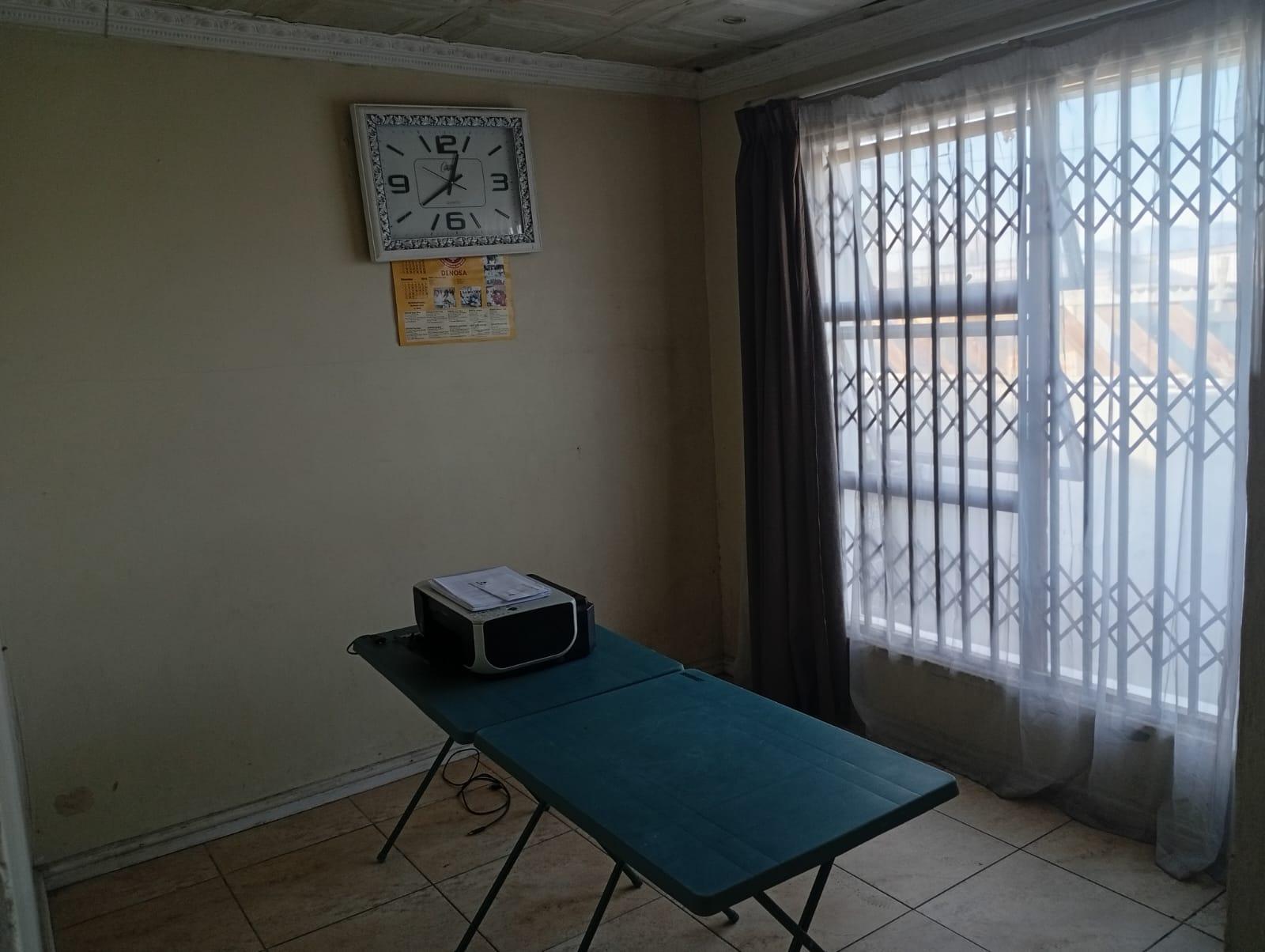 Image 12