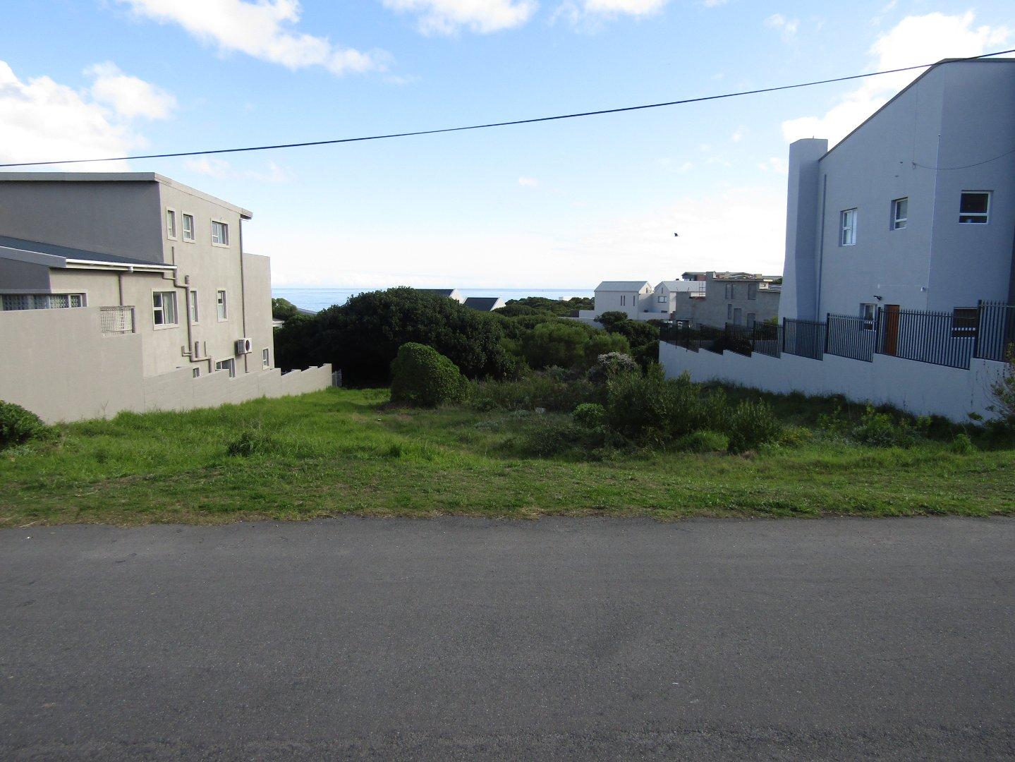 Image 2 of 6