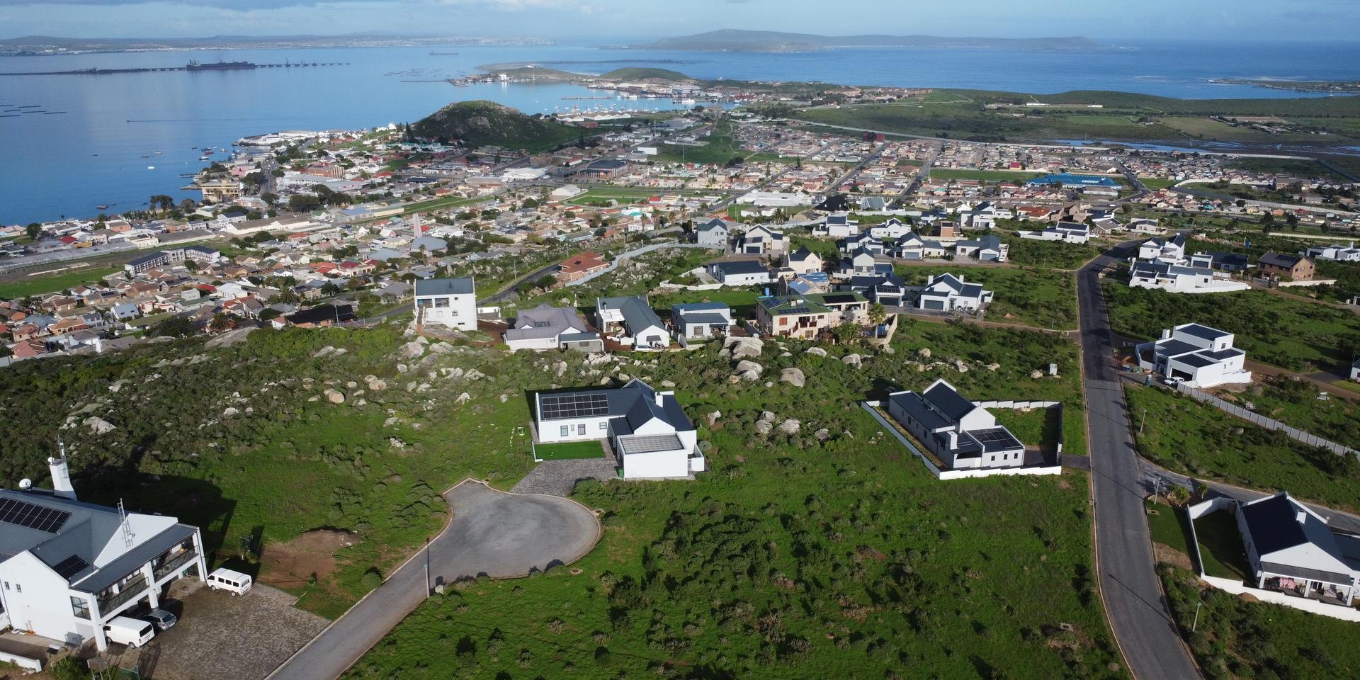 Image 4 of 6