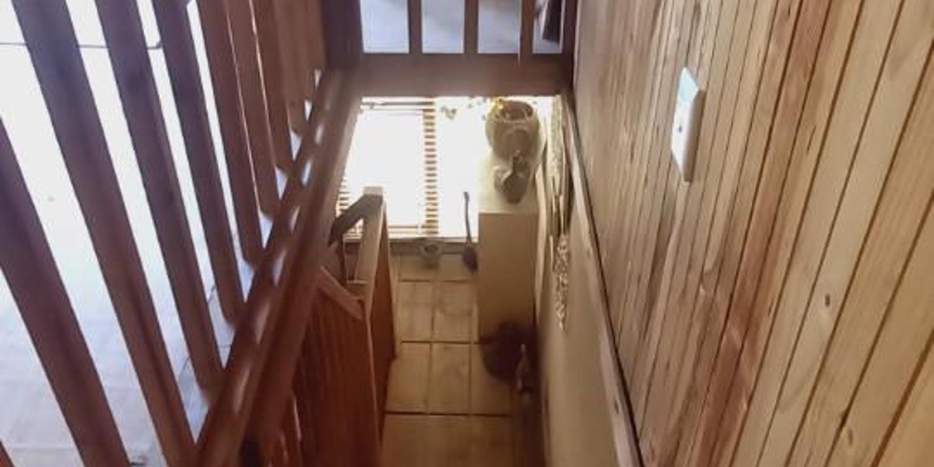 Image 5 of 6