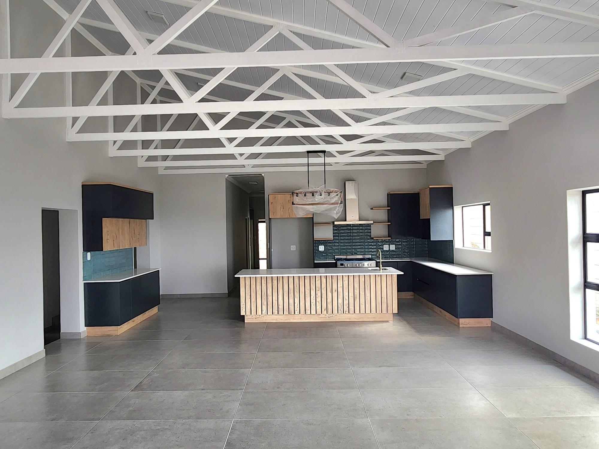 Image 2 of 6