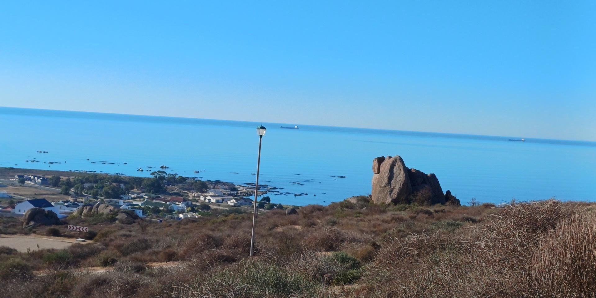 Image 4 of 6