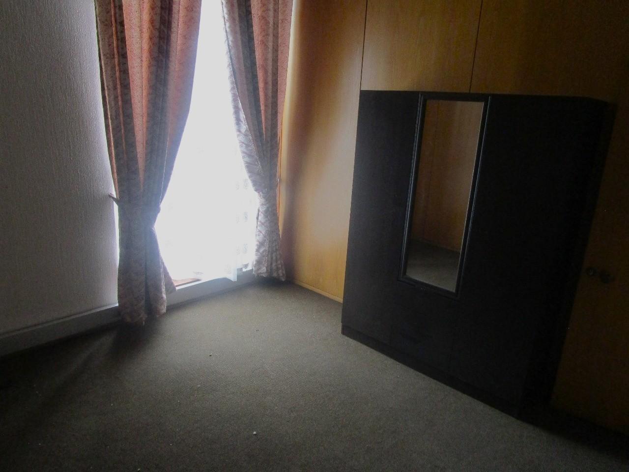 Image 37