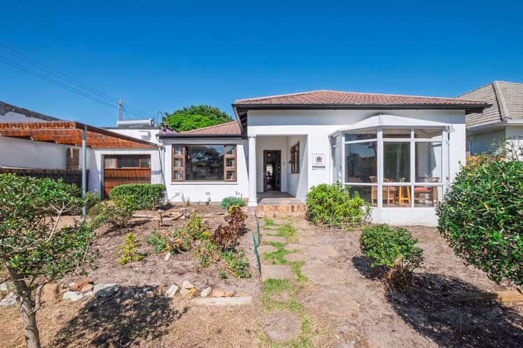 Main property image