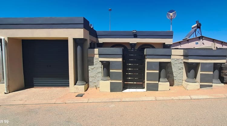 Main property image