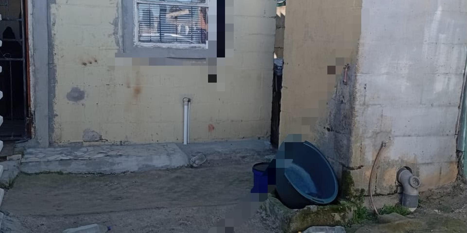 Image 1 of 6