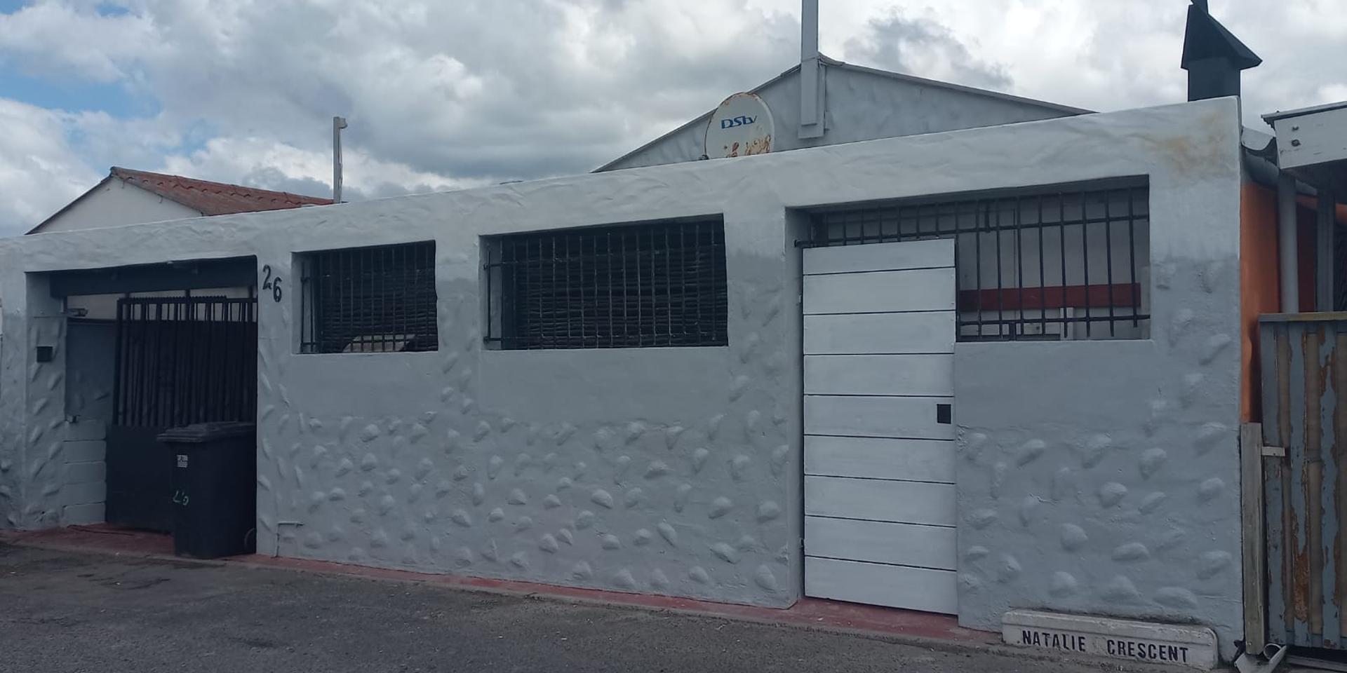 Image 1 of 6