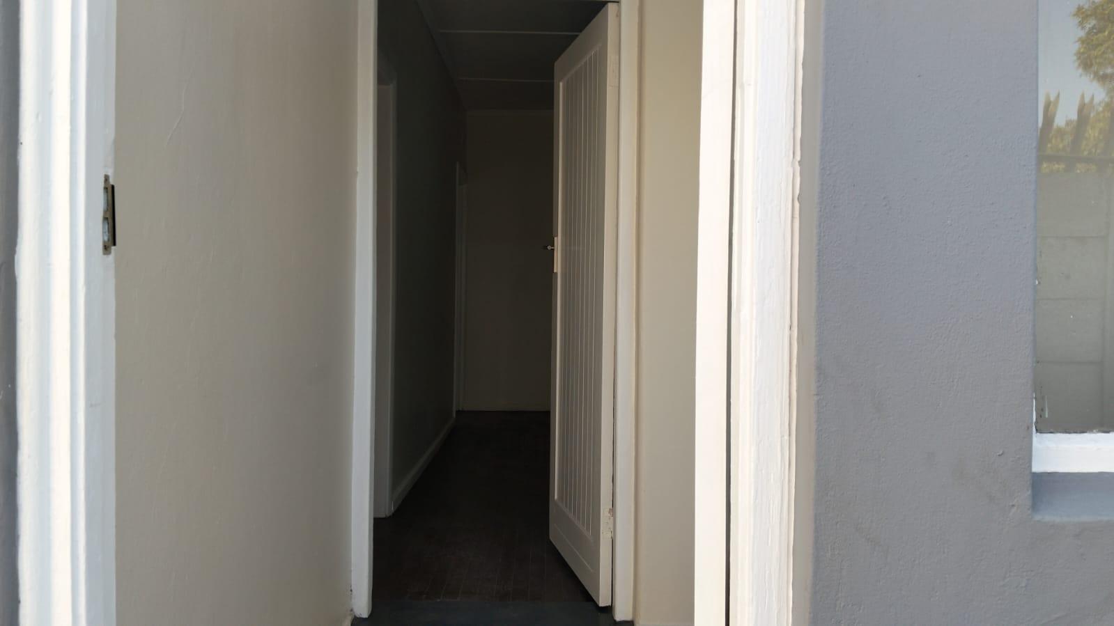 Image 2 of 6