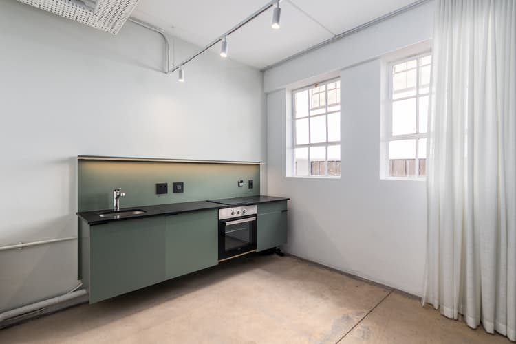 Main property image