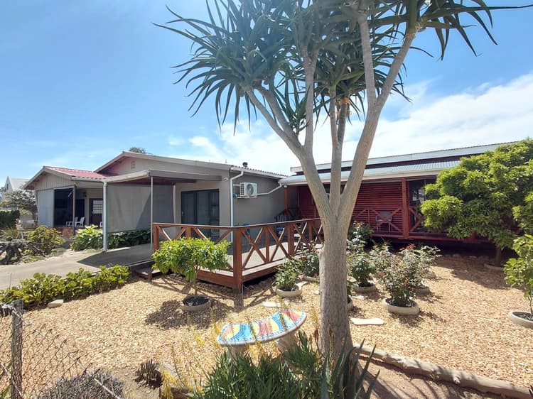 Main property image
