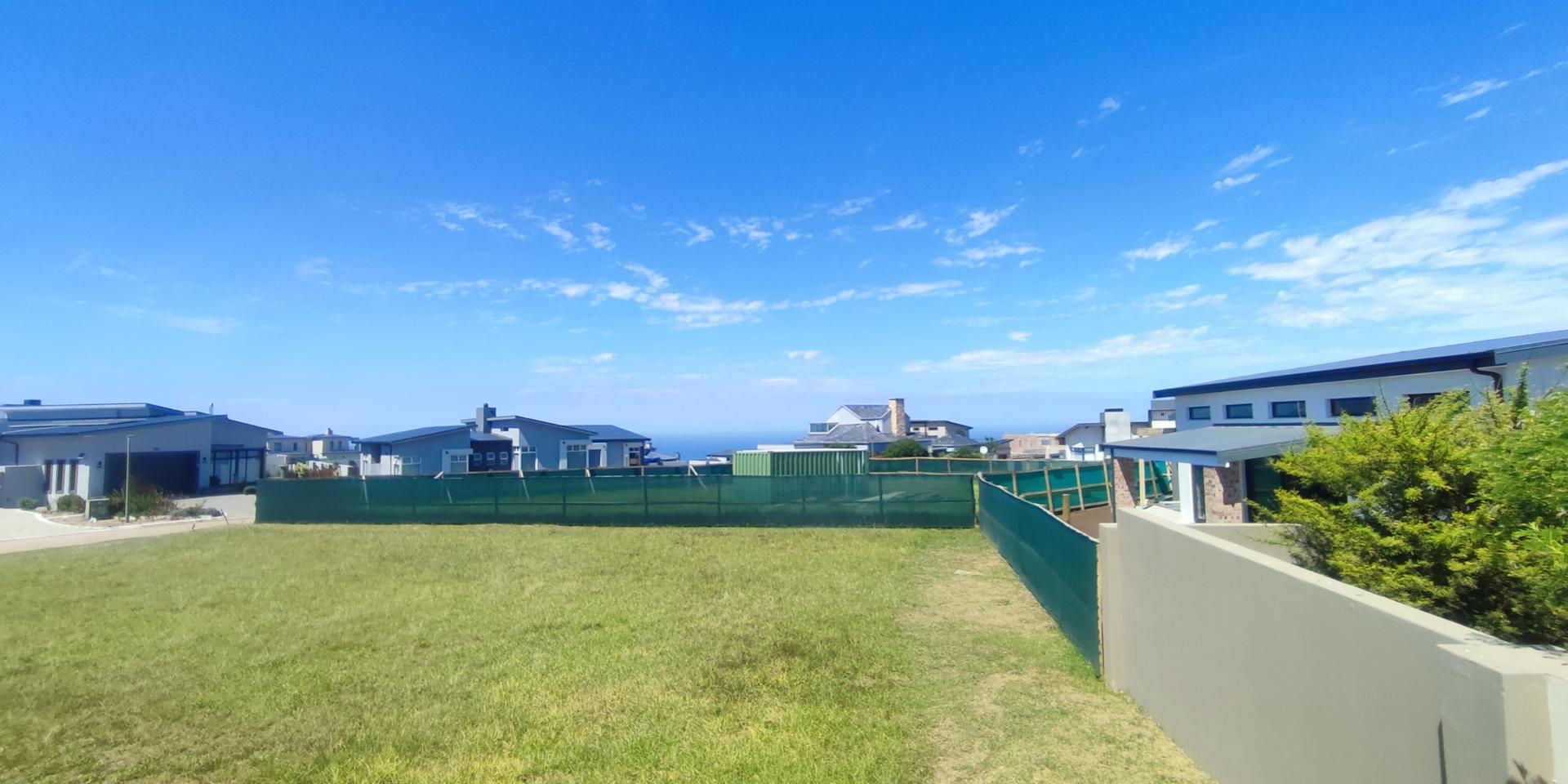 Image 2 of 6
