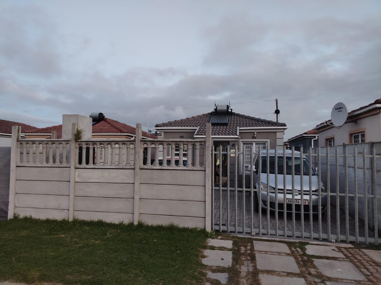 Image 1 of 6