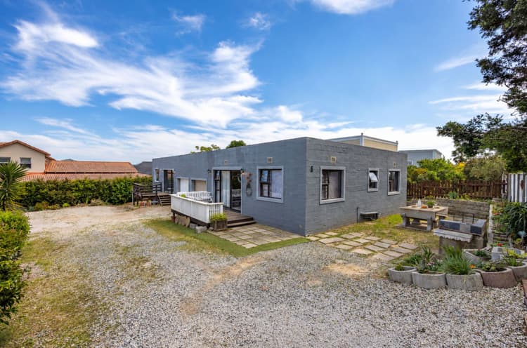 Main property image