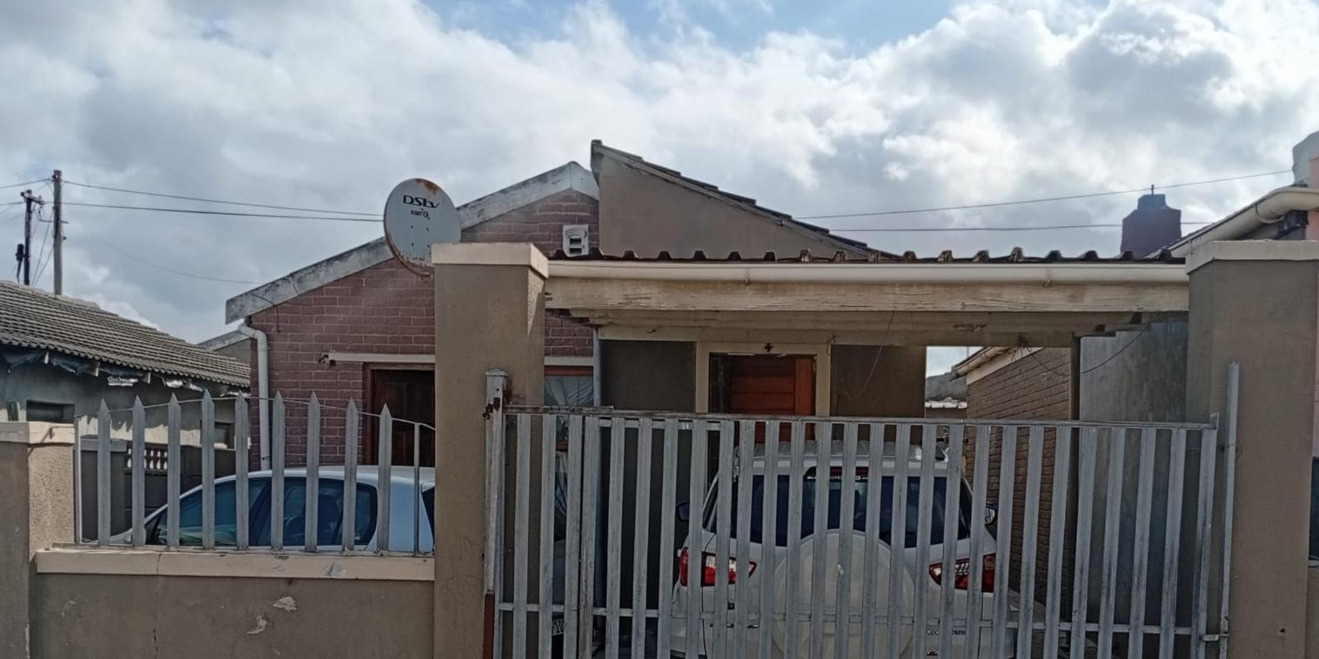 Image 1 of 6