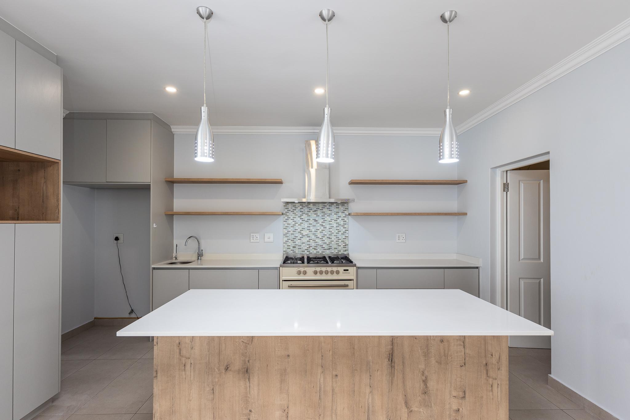 Image 5 of 6